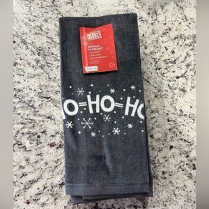 Christmas kitchen towels - new